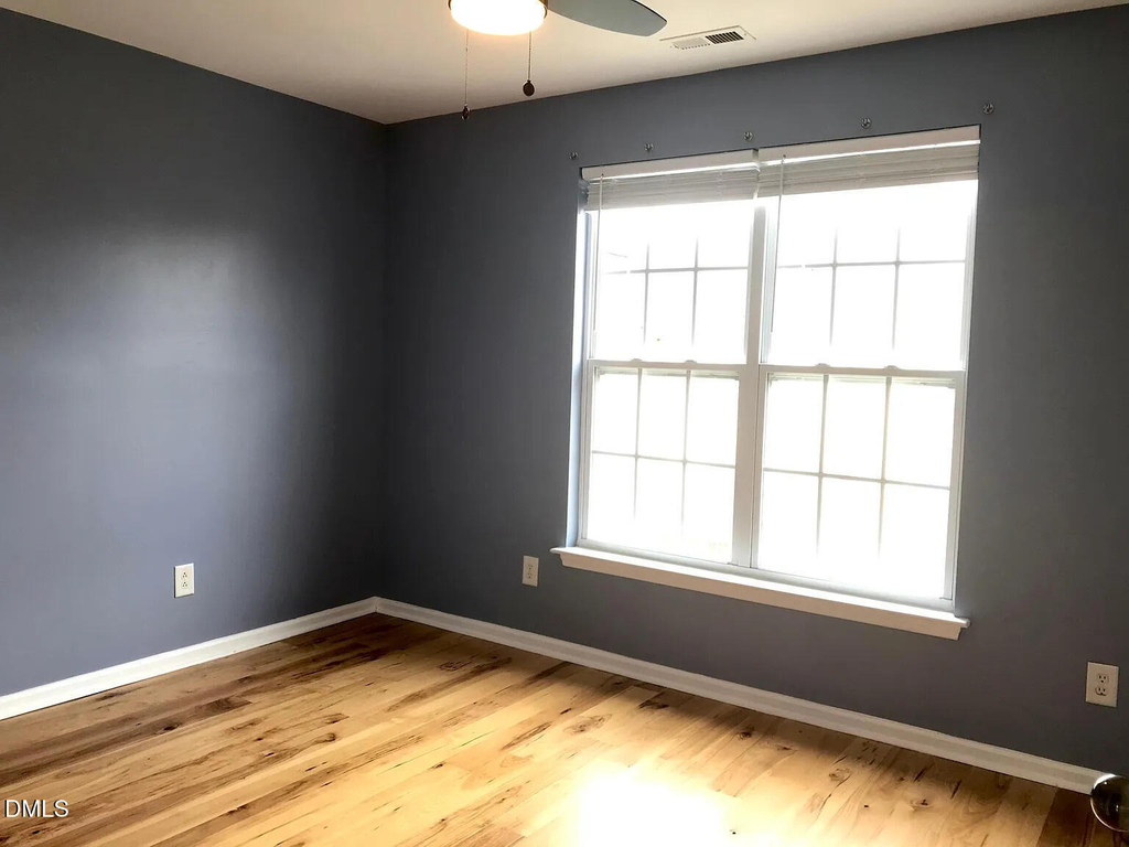9820 Grettle Court - Photo 9