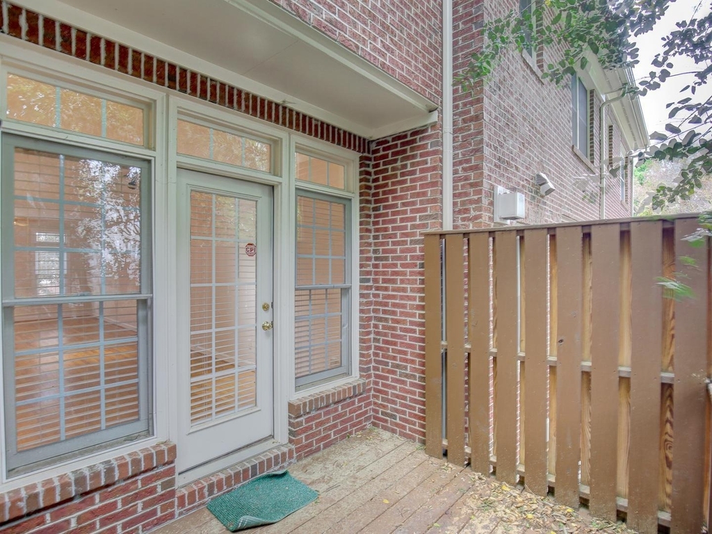 710 Parkham Lane - Photo 29