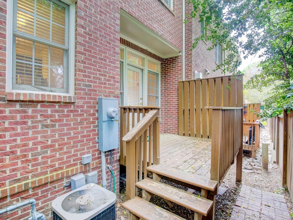 710 Parkham Lane - Photo 31