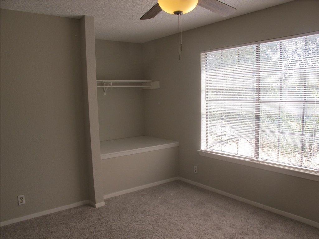 509 Algerita Dr - Photo 21