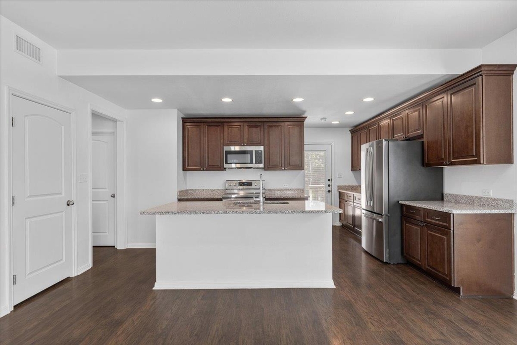 120 Waialua Ct - Photo 6