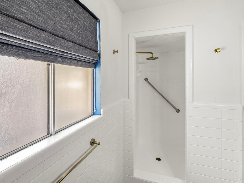 131 Dukes Dr - Photo 11