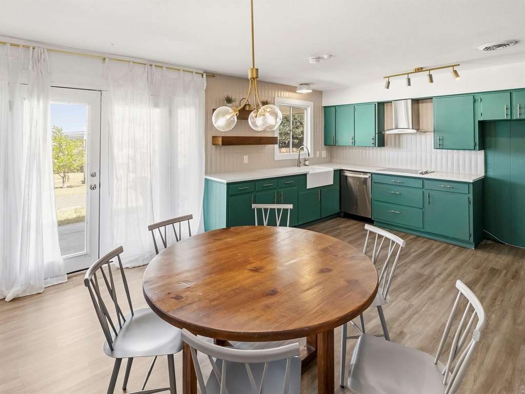 131 Dukes Dr - Photo 4