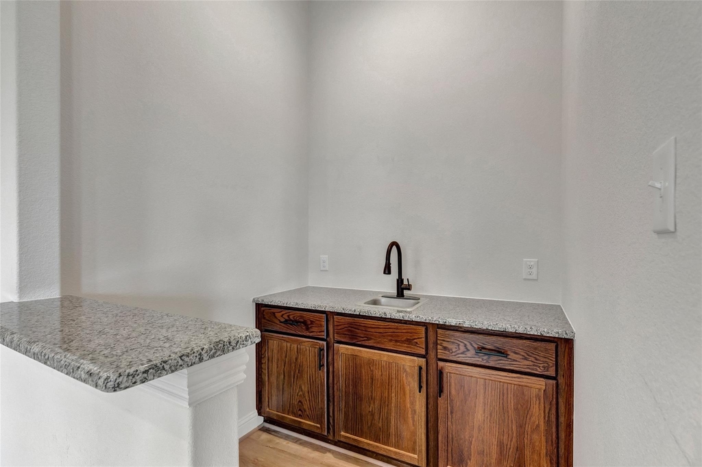 15342 Majestic Knight Dr - Photo 20