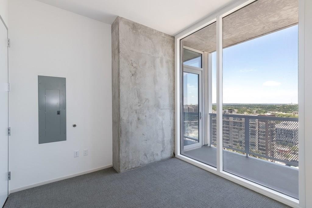 301 West Ave - Photo 4