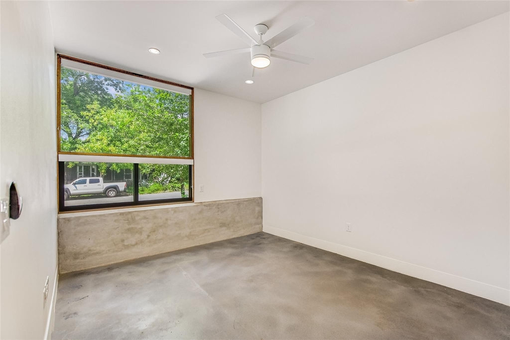 3801 Grayson Ln - Photo 9