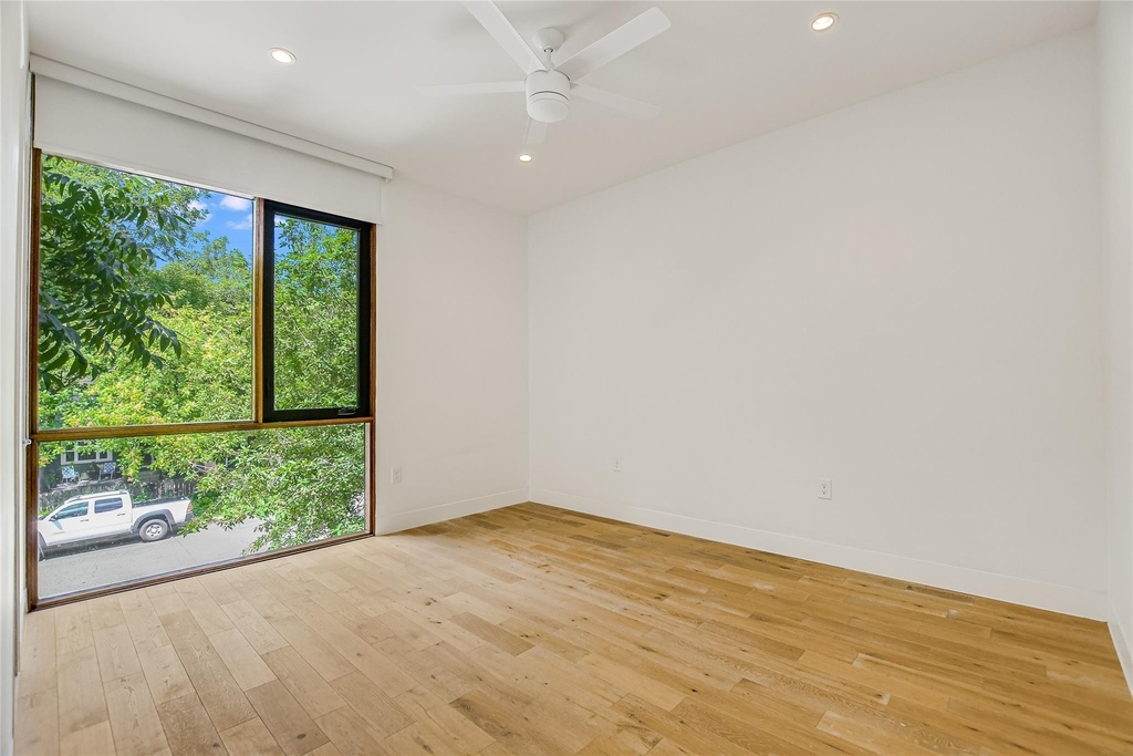 3801 Grayson Ln - Photo 12