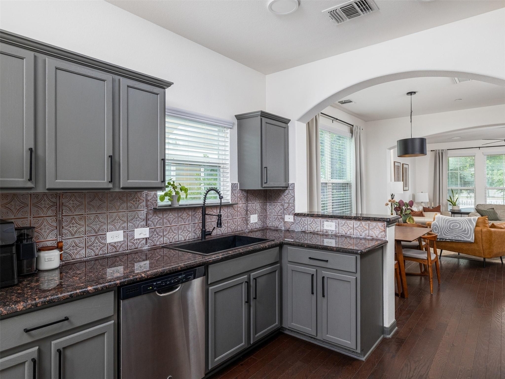 532 Lookout Tree Ln - Photo 9