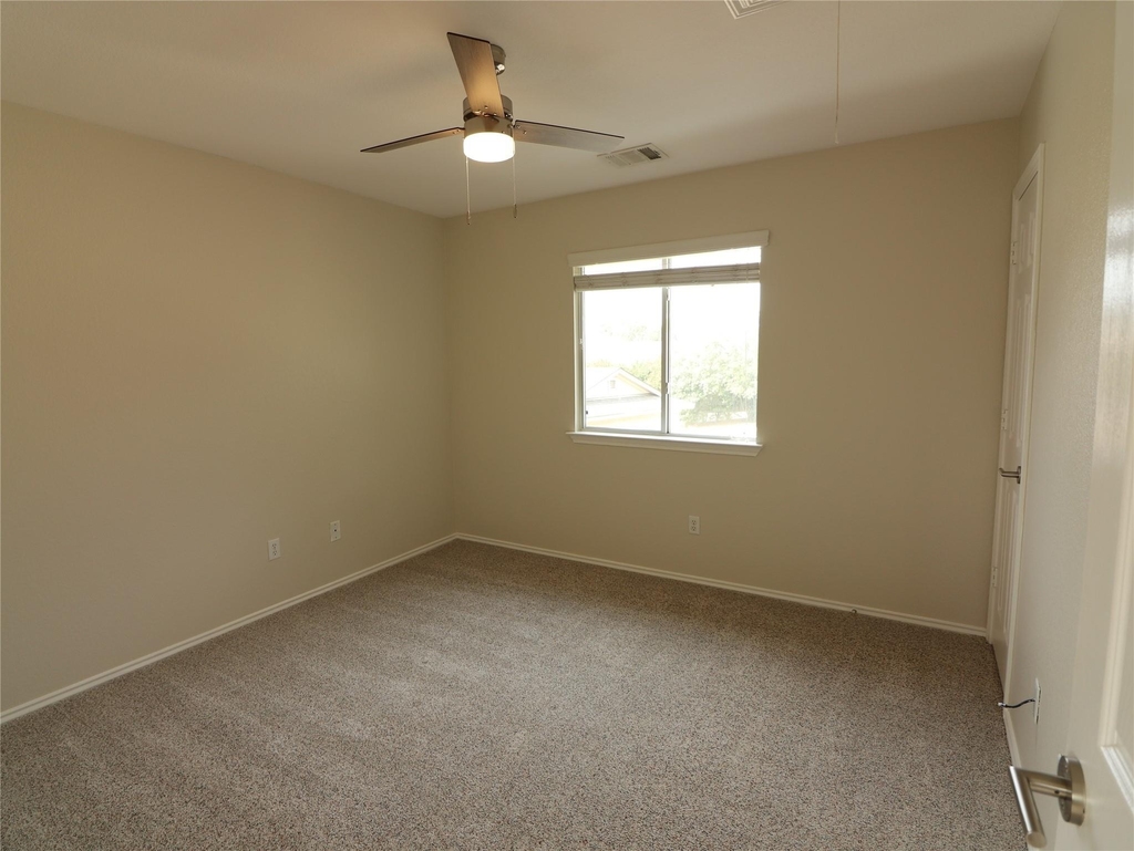 1306 Davis Mountain Loop - Photo 23
