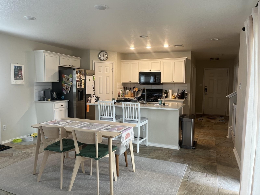 1306 Davis Mountain Loop - Photo 9