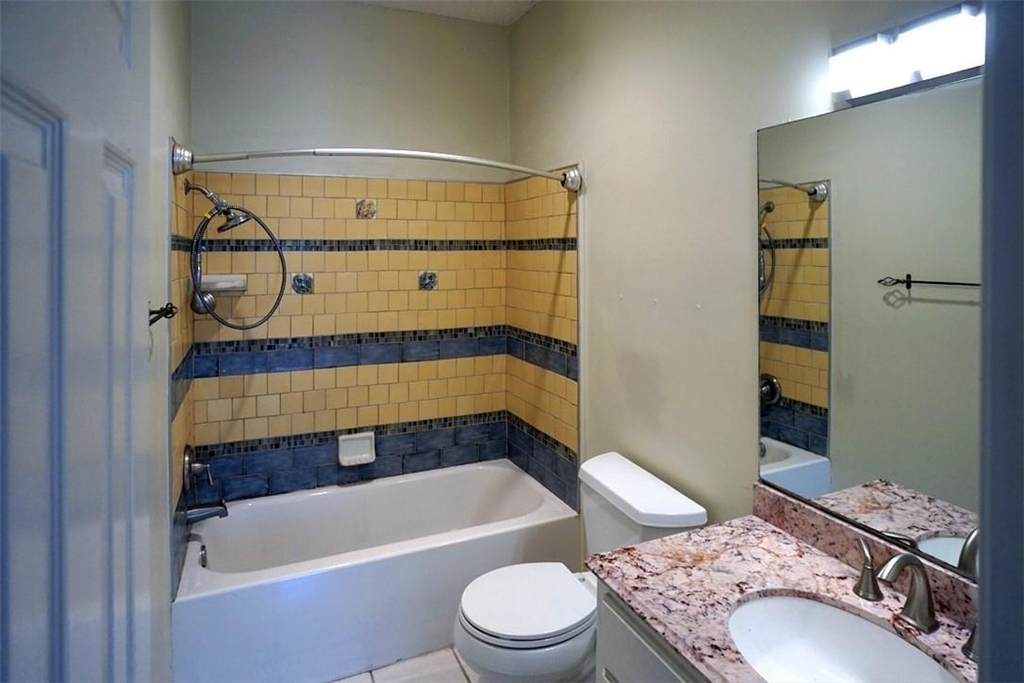 1307 Kinney Ave - Photo 12