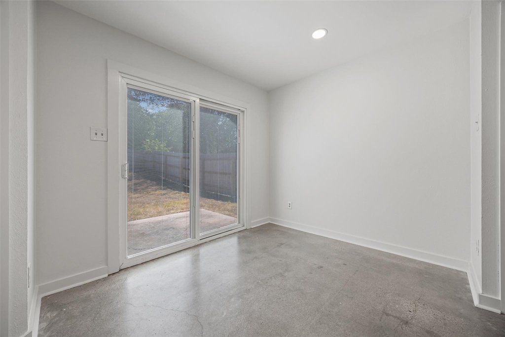 11920 Tobler Trl - Photo 7