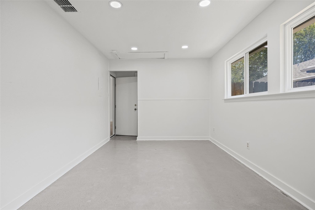 11920 Tobler Trl - Photo 17