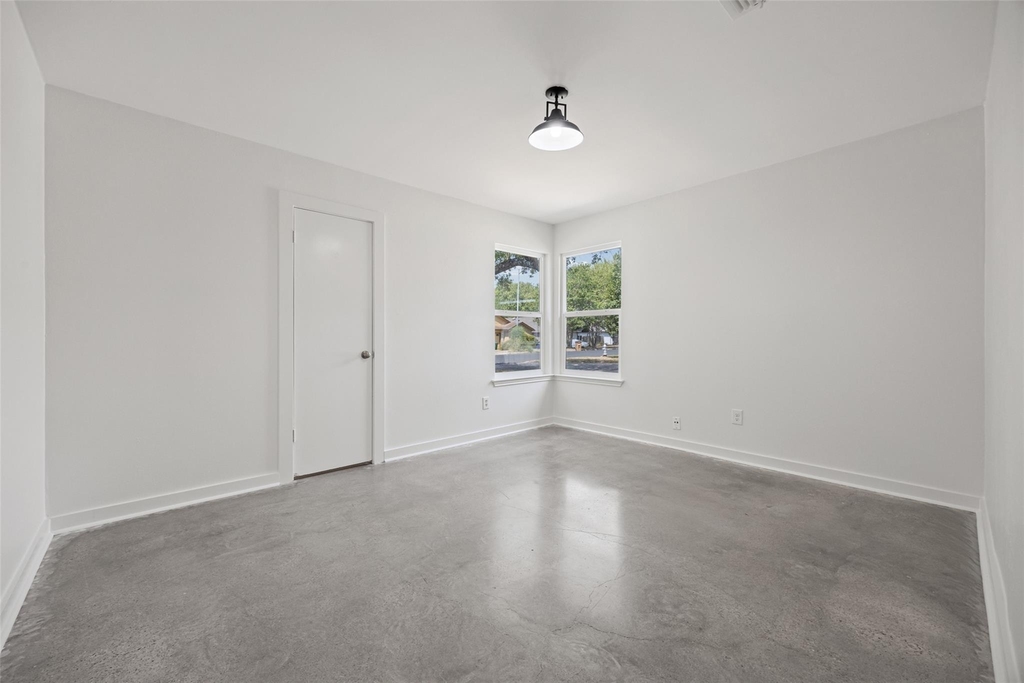 11920 Tobler Trl - Photo 13