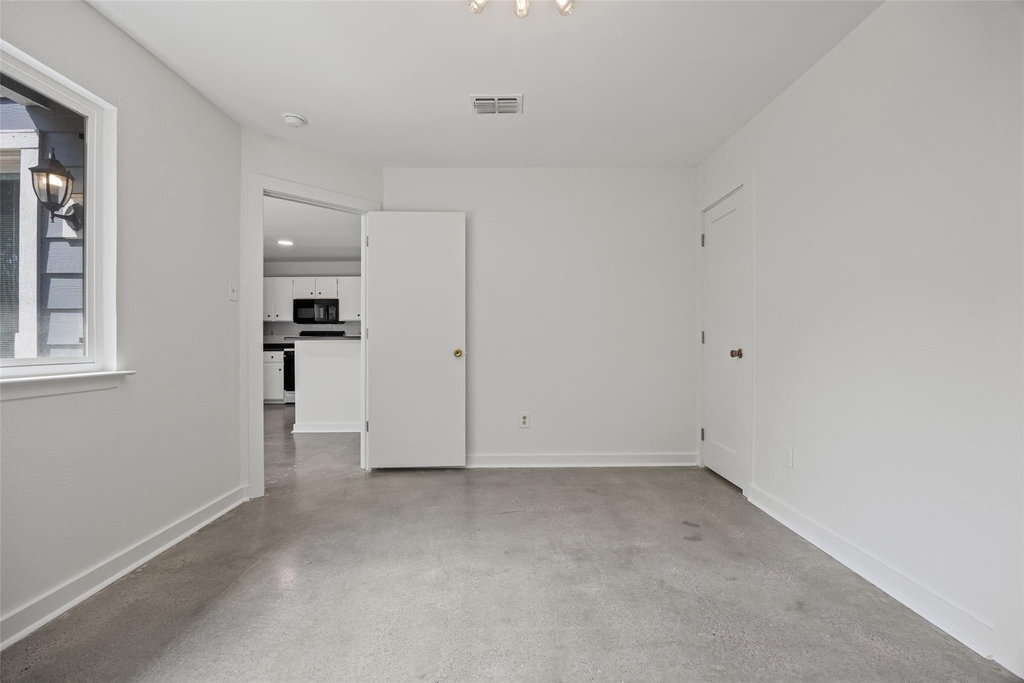 11920 Tobler Trl - Photo 12