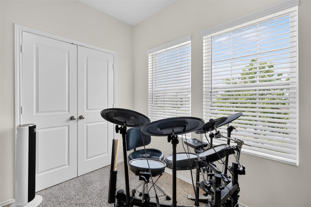 1301 Blackhaw Ln - Photo 5