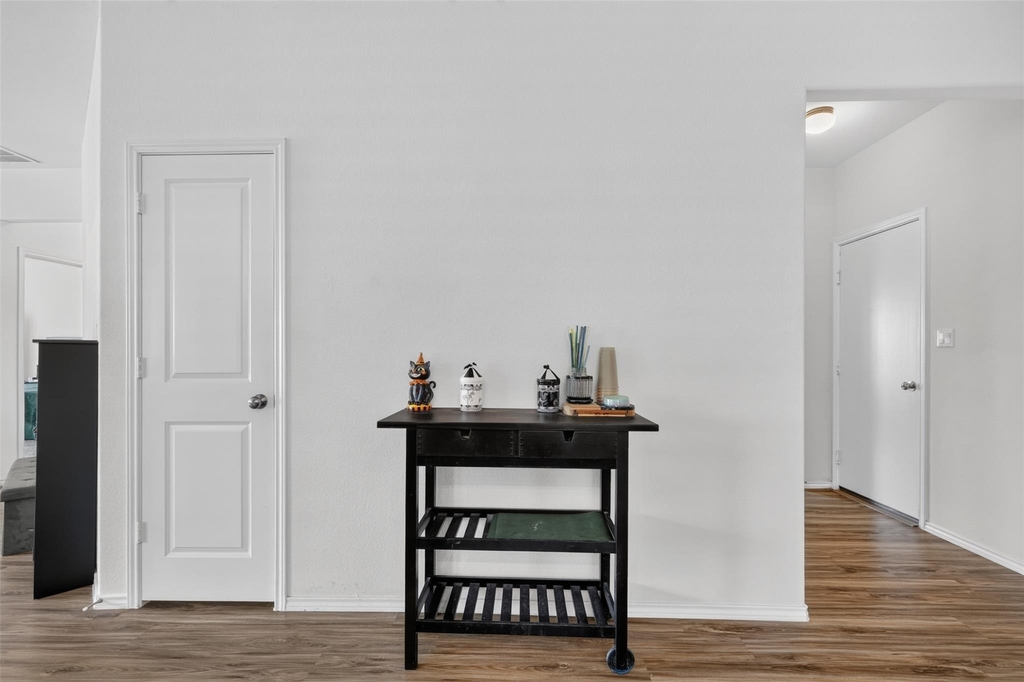 1301 Blackhaw Ln - Photo 19