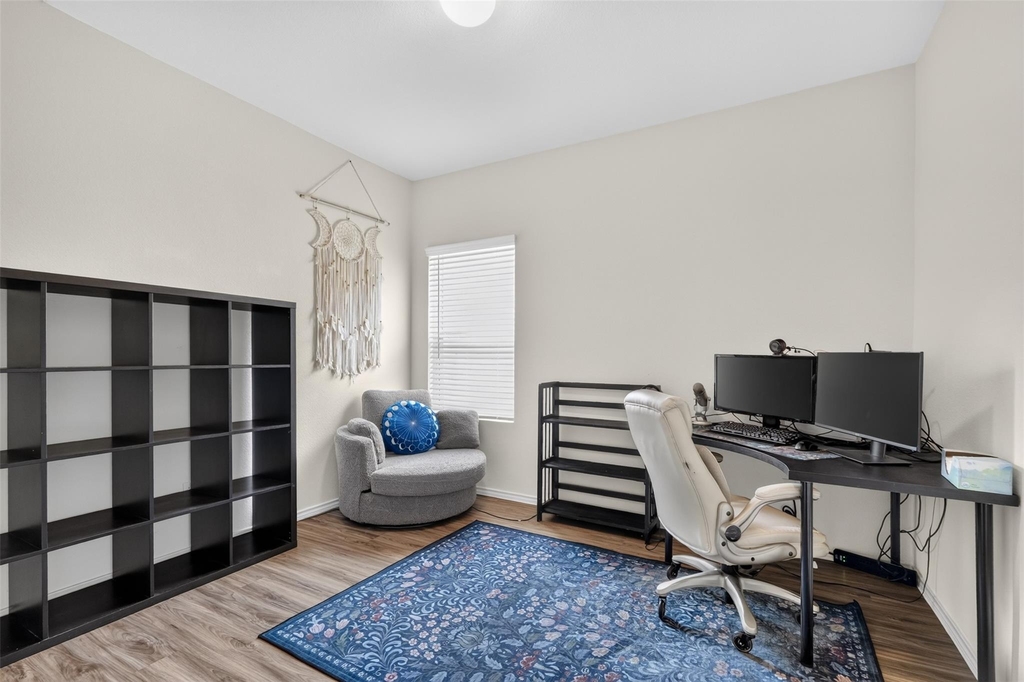 1301 Blackhaw Ln - Photo 17