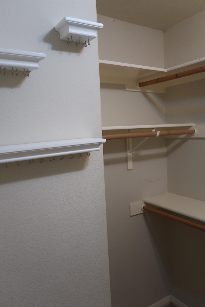 2915 Briona Wood Ln - Photo 20