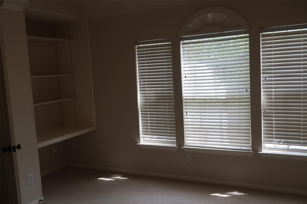 2915 Briona Wood Ln - Photo 31