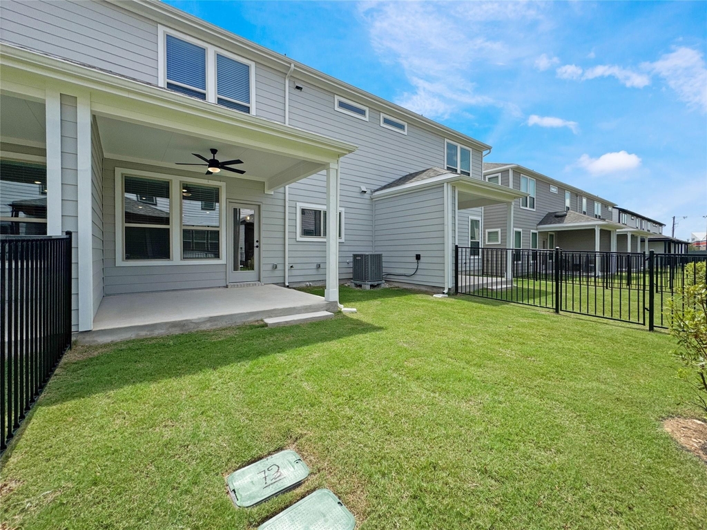 2725 Woodall Dr - Photo 35