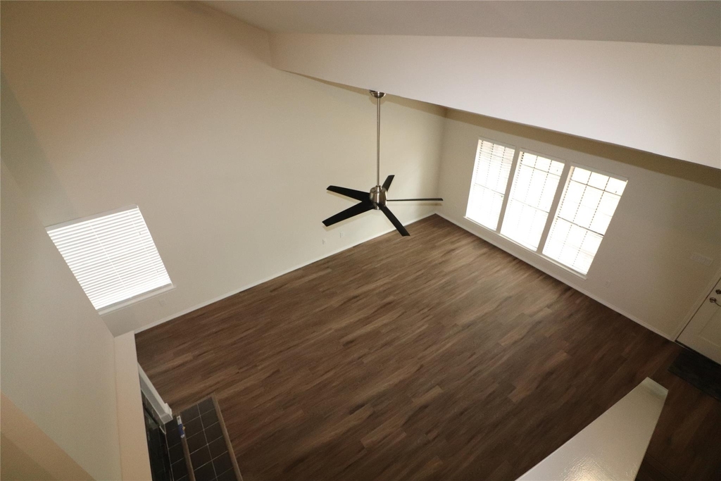 6606 Shiner St - Photo 14