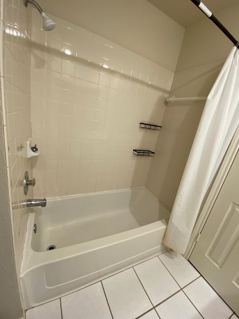 6606 Shiner St - Photo 18