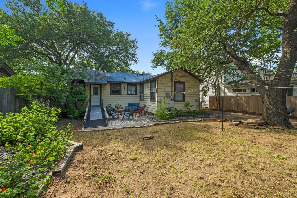 3206 Kerbey Ln - Photo 27