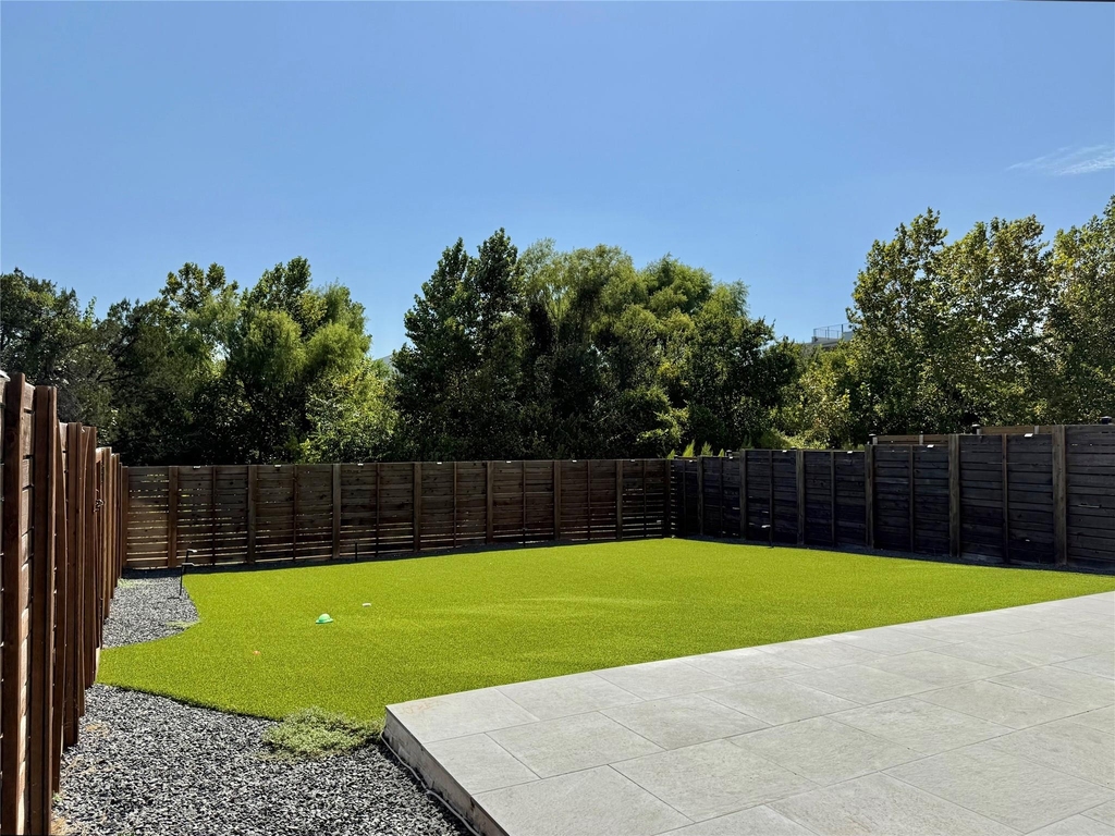 7915 Floracita Ln - Photo 19