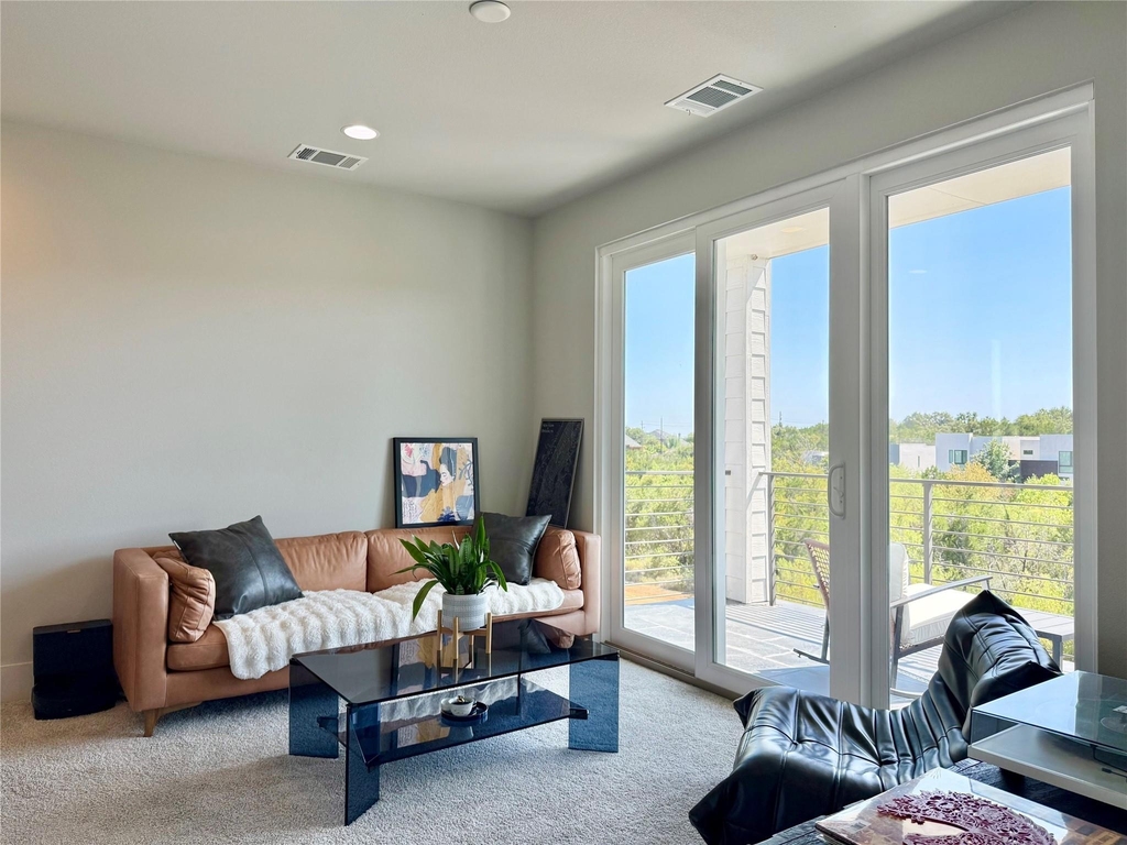 7915 Floracita Ln - Photo 8