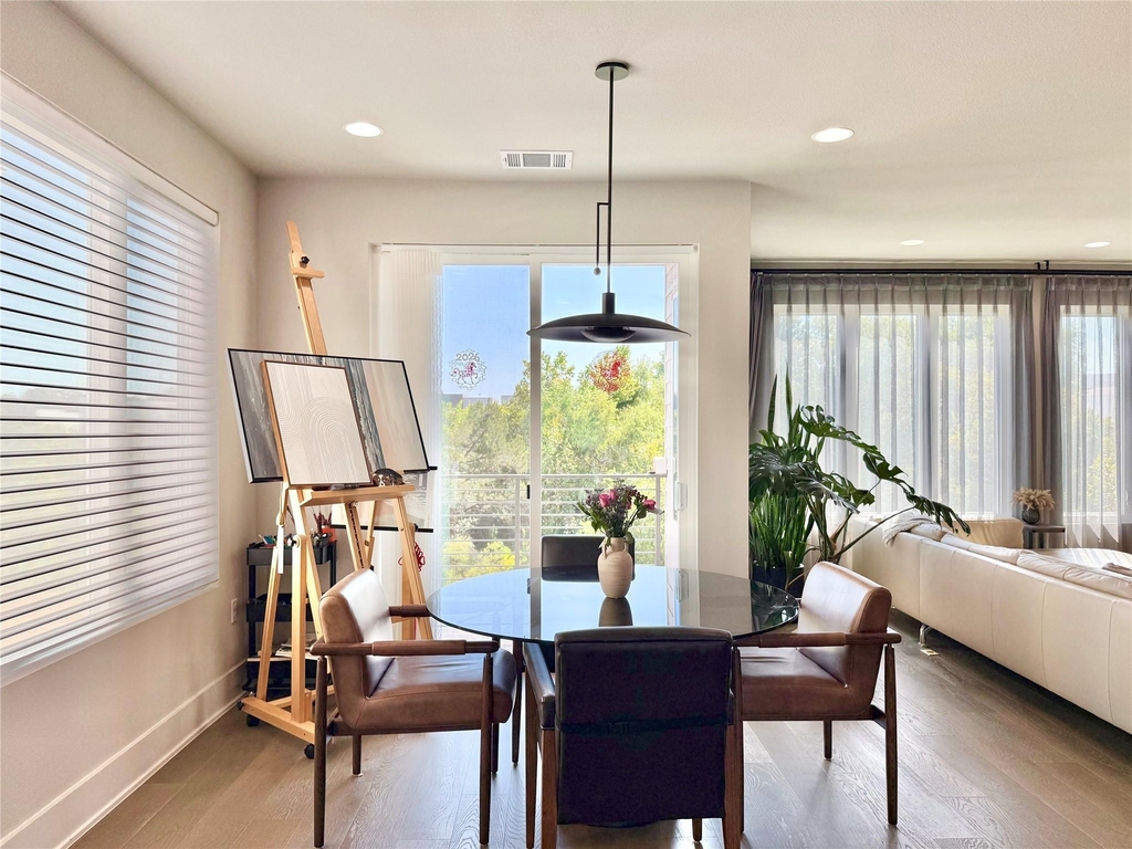 7915 Floracita Ln - Photo 2