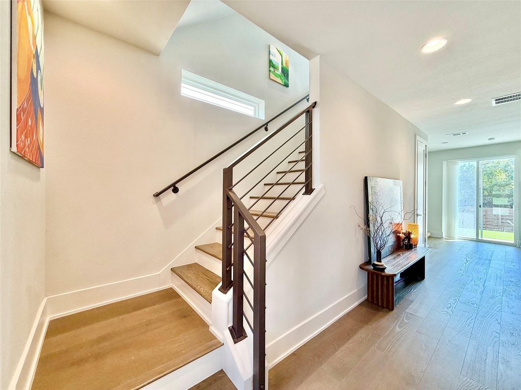 7915 Floracita Ln - Photo 5