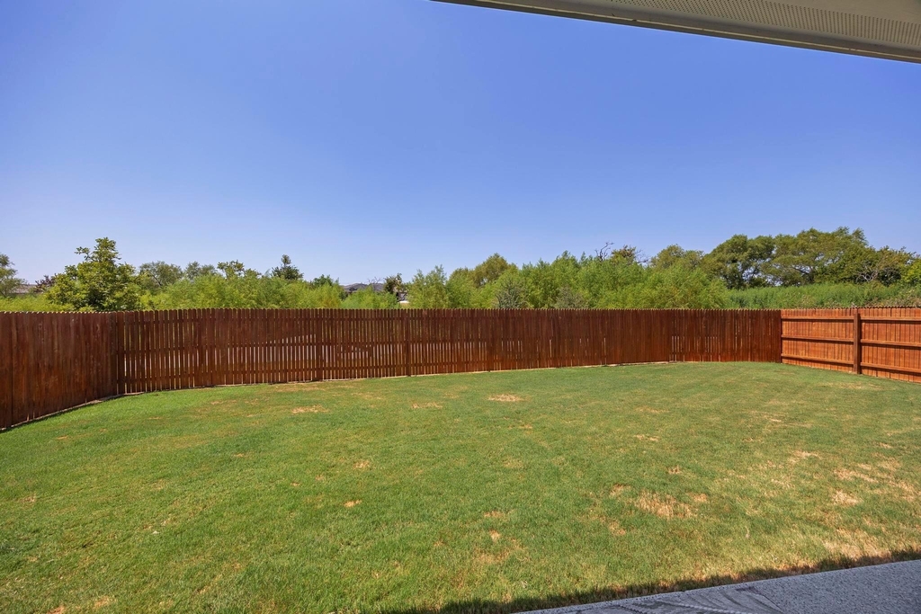 301 Brody Ln - Photo 16