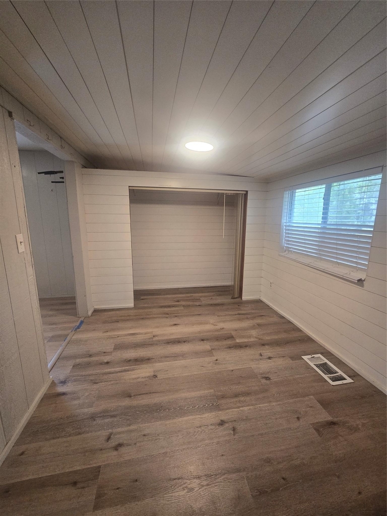 21401 Lindeman Ln - Photo 22