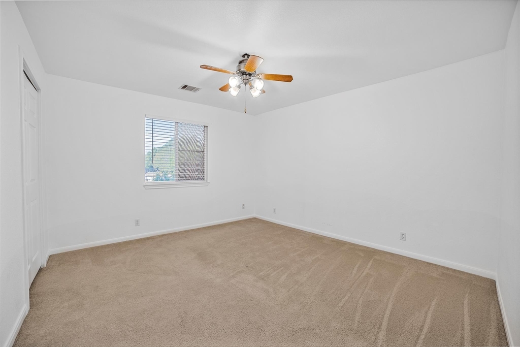 4021 Cargill Dr - Photo 21