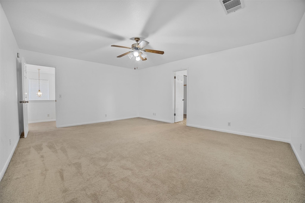 4021 Cargill Dr - Photo 18