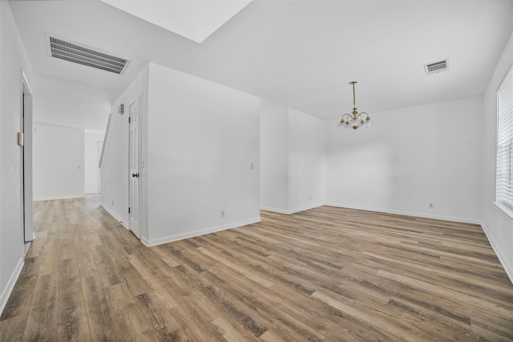 4021 Cargill Dr - Photo 6