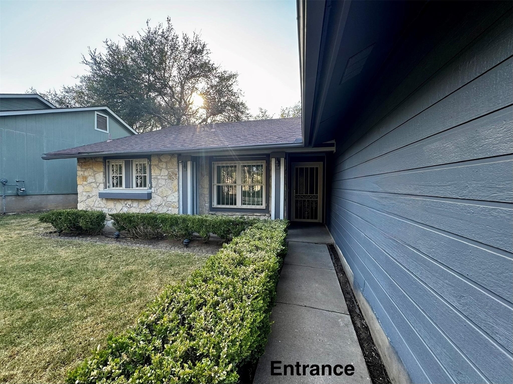 8514 Red Willow Dr - Photo 3