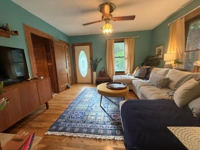 5410 Woodrow Ave - Photo 2