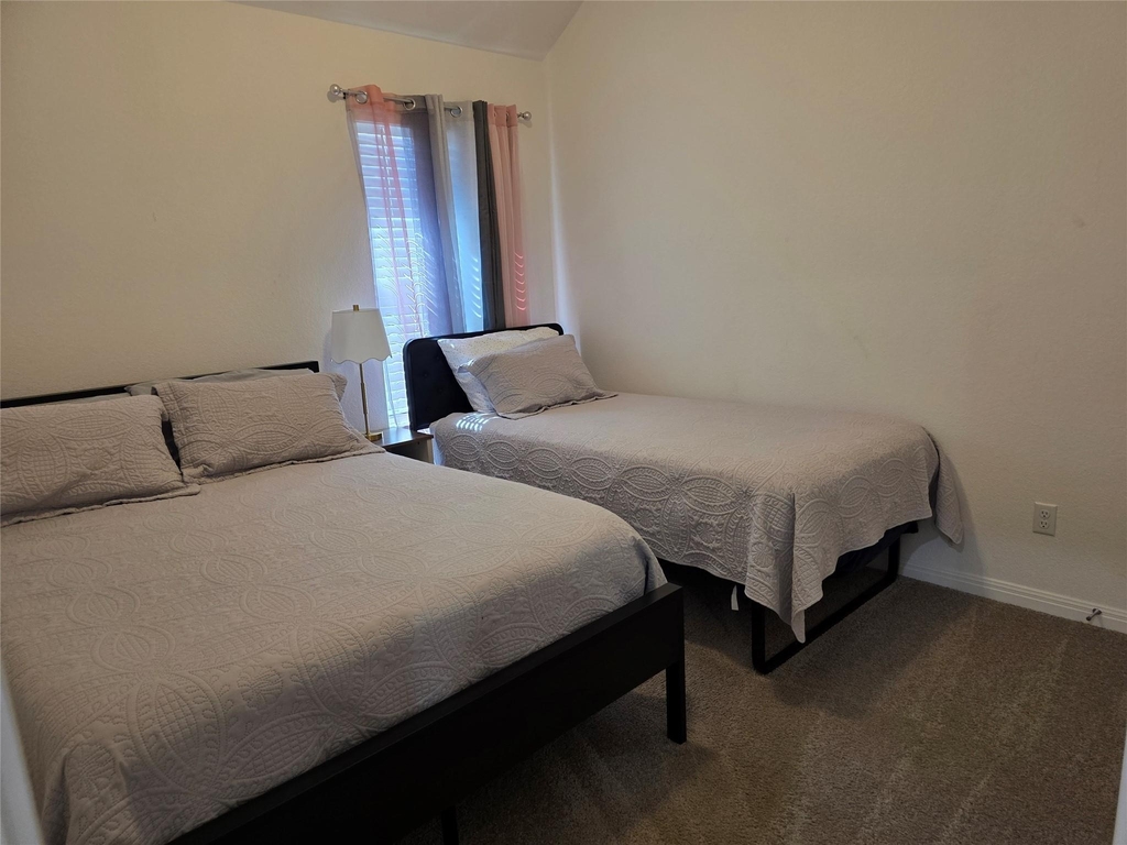 203 Spirit St - Photo 5