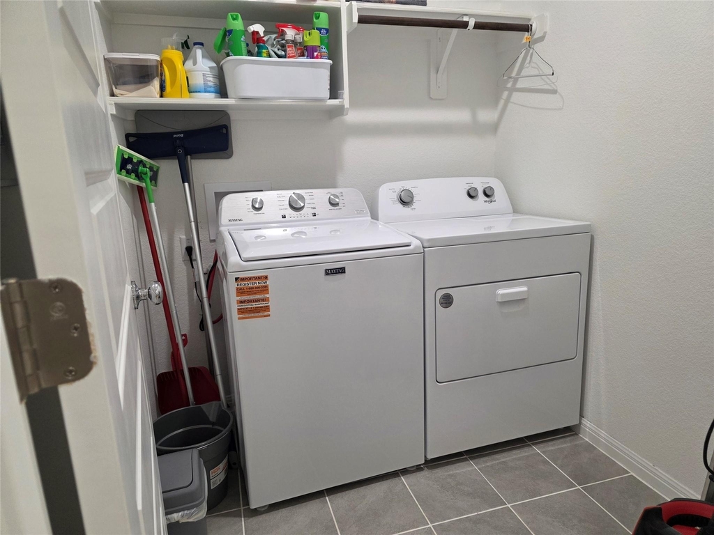 203 Spirit St - Photo 6