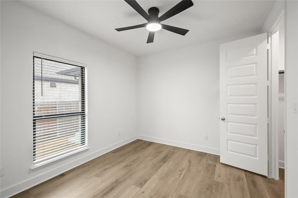 135 Plumbago Loop - Photo 10