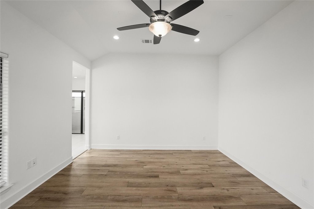 135 Plumbago Loop - Photo 16