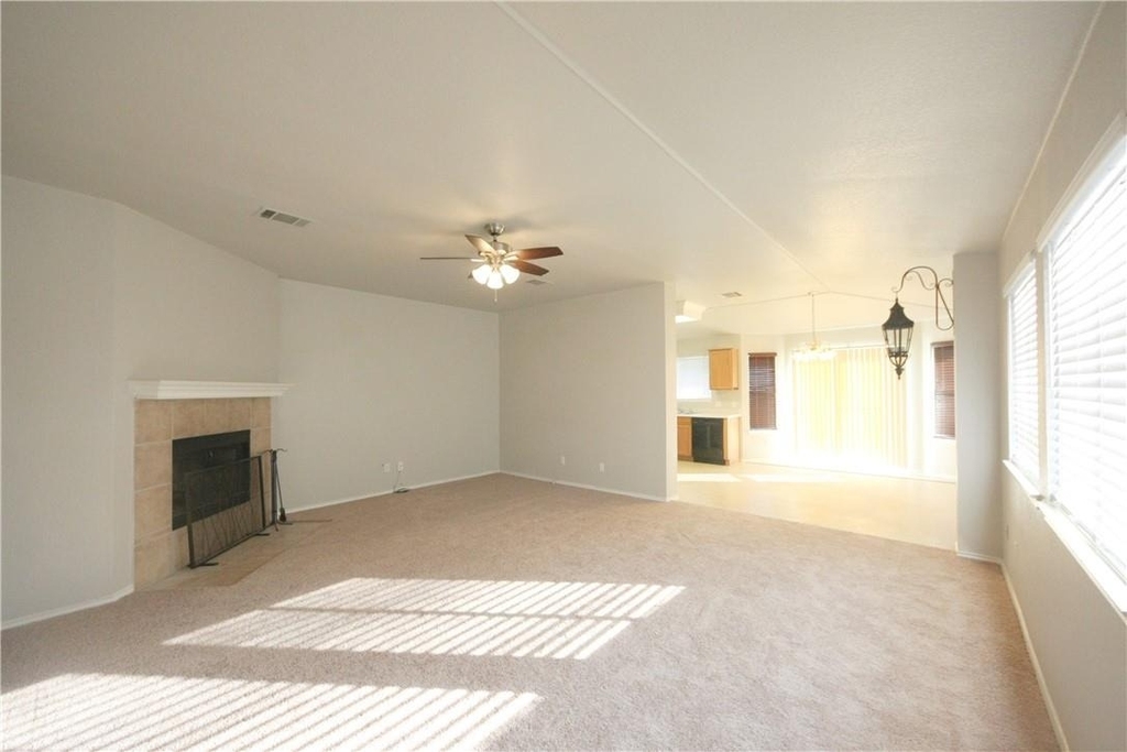 2001 Charlotte Way - Photo 2