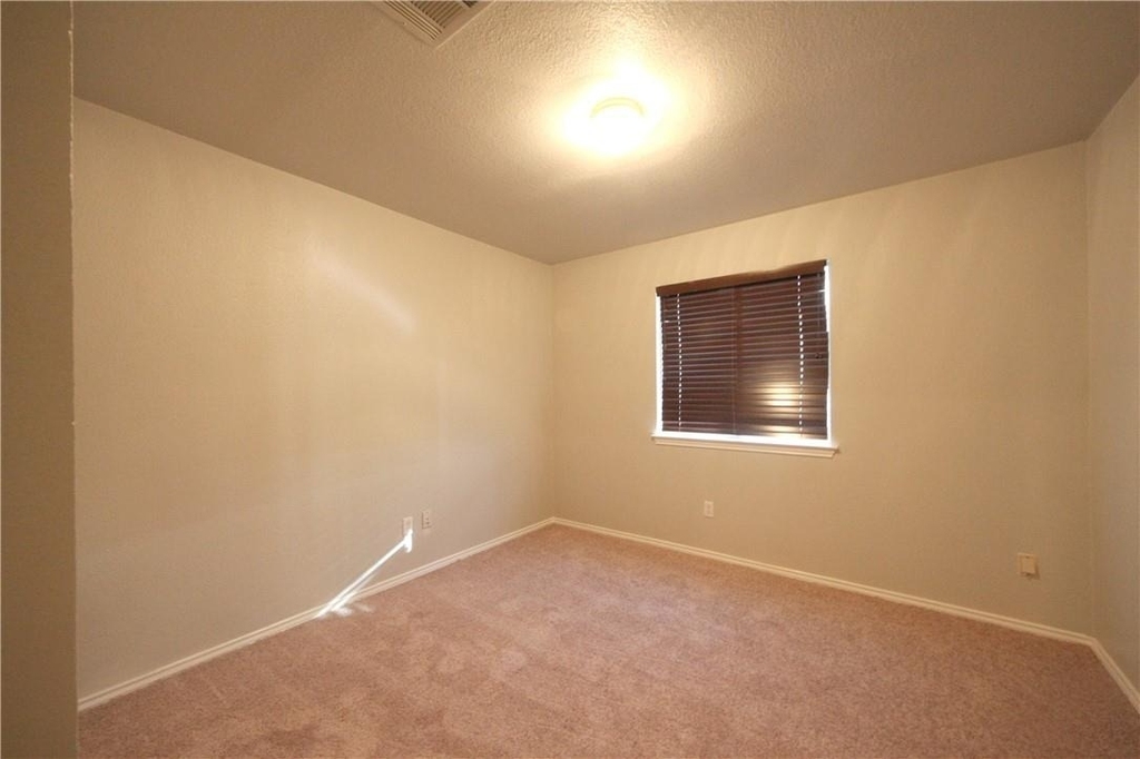 2001 Charlotte Way - Photo 13