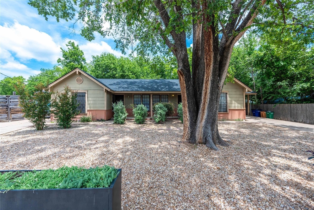 5006 Sara Dr - Photo 2