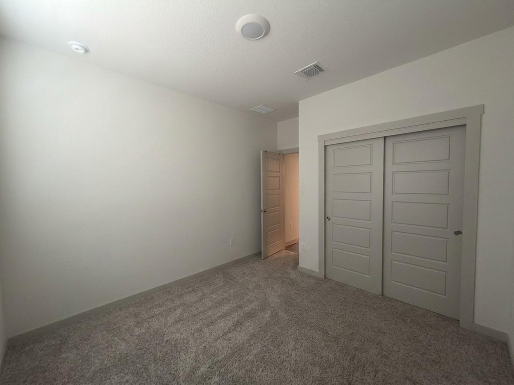 3001 Egan Dr - Photo 7