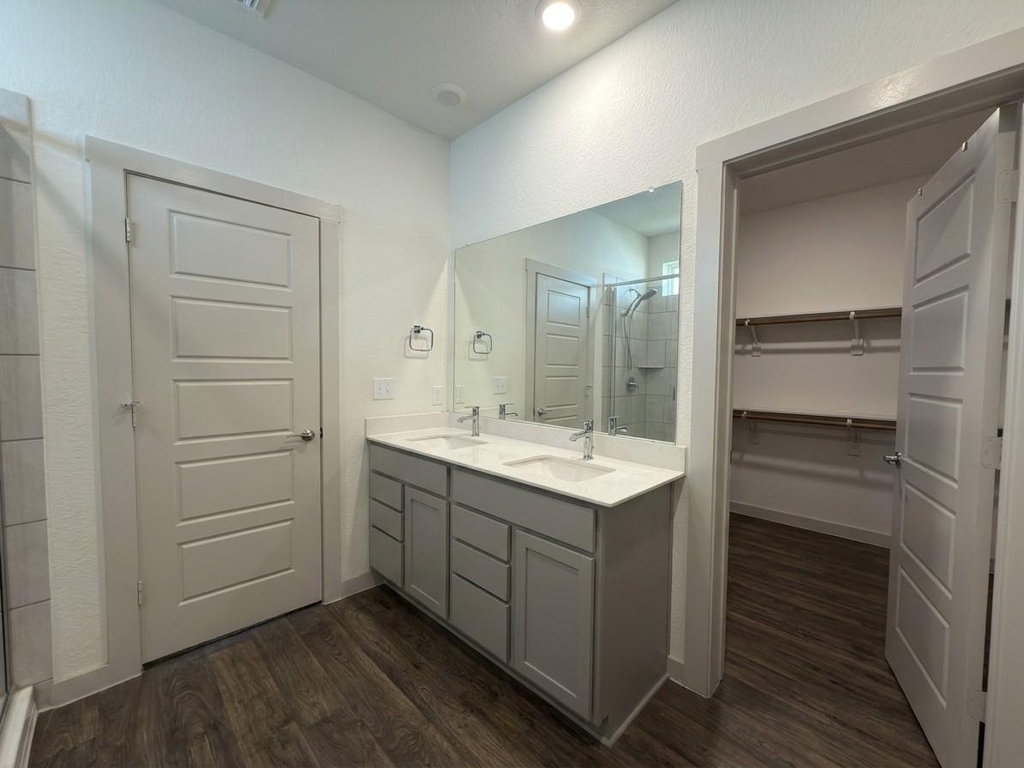 3001 Egan Dr - Photo 21