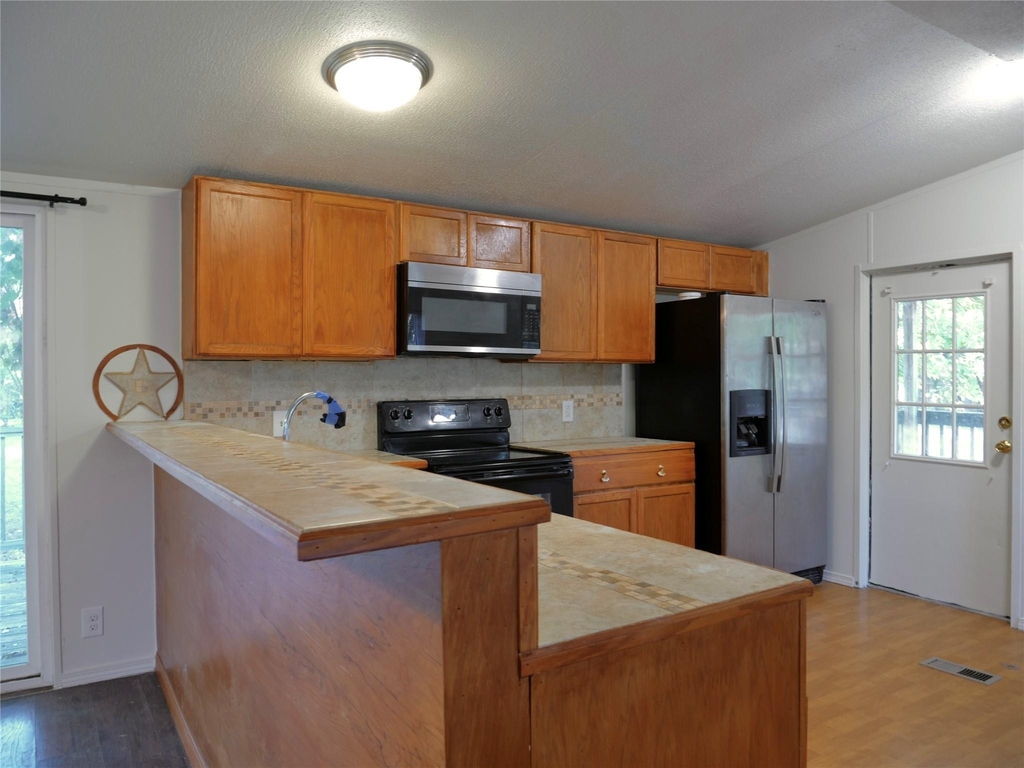 1504 Citation Cir - Photo 28