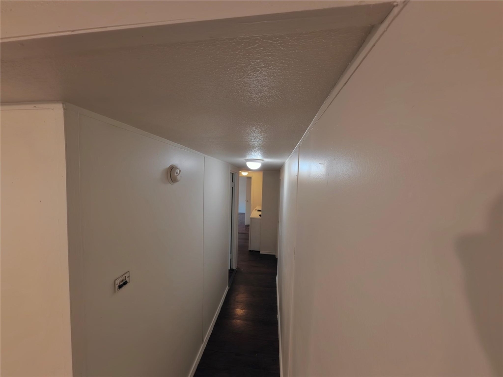 1504 Citation Cir - Photo 18